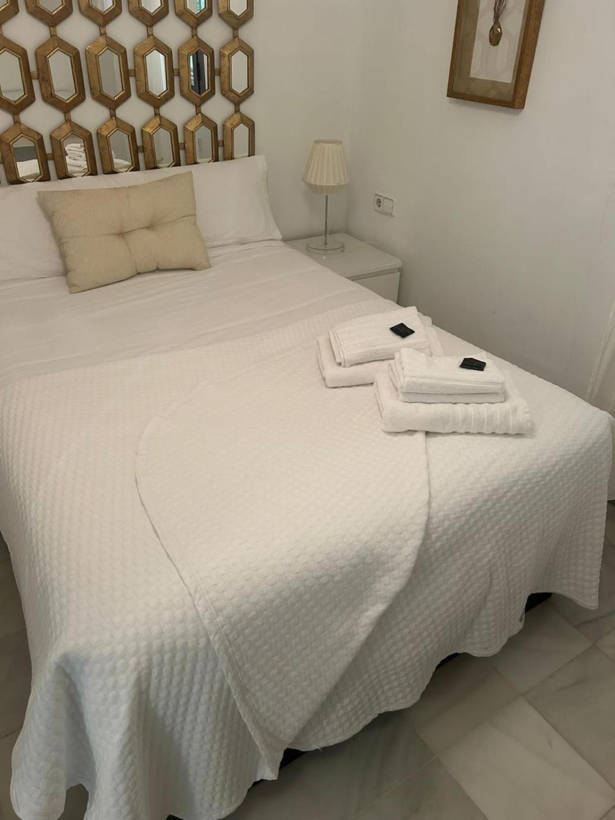 Triana Apartment Sevilla Экстерьер фото